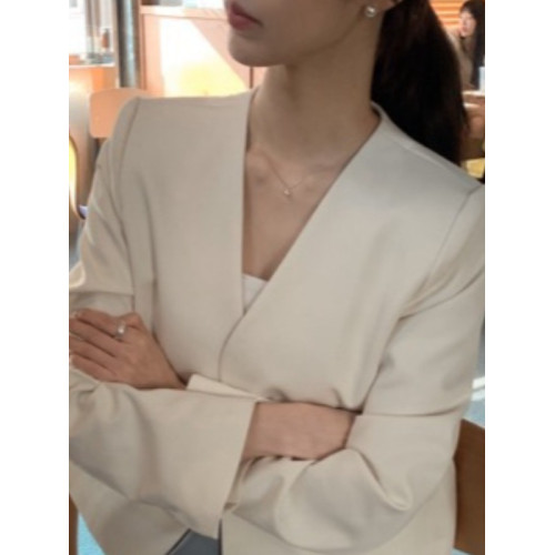 韓國chic秋季極簡主義氣質V領寬松休閒百搭純色長袖短款西裝外套 韓國chic秋季極簡主義氣質V領寬松休閒百搭純色長袖短款西裝外套