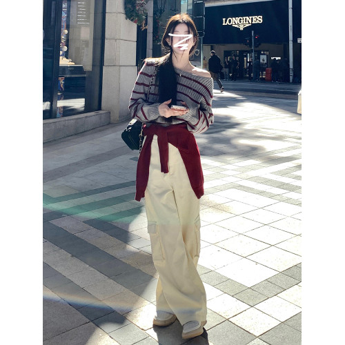 灰色條紋斜肩毛衣女秋冬2025新款韓系慵懶內搭針織衫露肩氣質上衣 灰色條紋斜肩毛衣女秋冬2025新款韓系慵懶內搭針織衫露肩氣質上衣