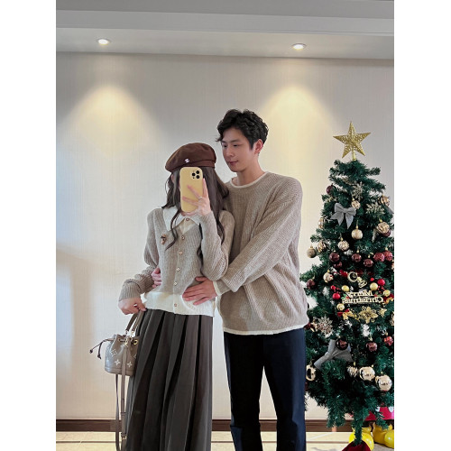 情侶裝秋冬新款法式復古溫柔風毛衣設計感小衆韓版假兩件針織外套