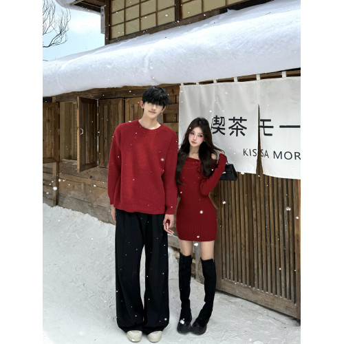 情侶裝2025新款秋冬ins本命年法式一字肩針織連衣裙紅色新年戰袍
