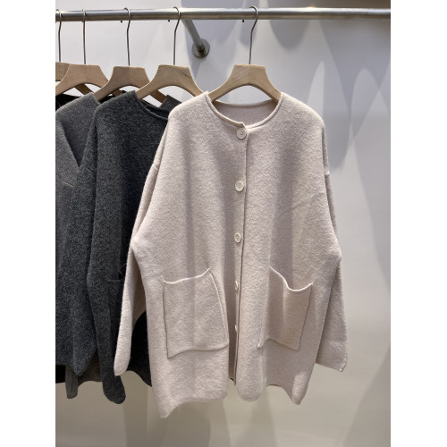 松弛感慵懶風大口袋圓領中長款毛衣外套女秋冬季加厚寬松針織開衫 松弛感慵懶風大口袋圓領中長款毛衣外套女秋冬季加厚寬松針織開衫