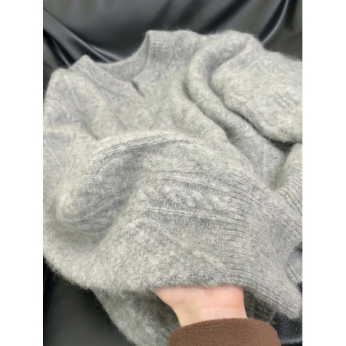 高級感灰色v領麻花浣熊絨套頭毛衣女秋冬慵懶加厚內搭針織衫上衣