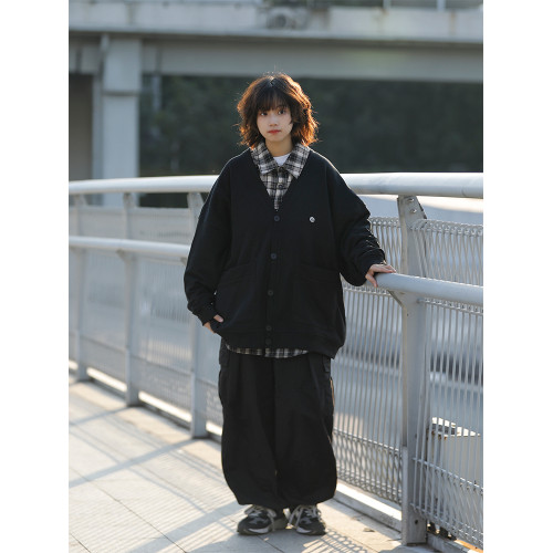 阿於呆 日系春季V領純色刺綉針織開衫寬松慵懶文藝風復古男女外套 阿於呆 日系春季V領純色刺綉針織開衫寬松慵懶文藝風復古男女外套