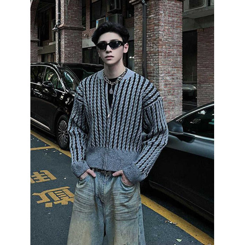 美式復古bf慵懶寬松拉鍊針織衫男hiphop痞帥高級感麻花紋開衫毛衣 美式復古bf慵懶寬松拉鍊針織衫男hiphop痞帥高級感麻花紋開衫毛衣