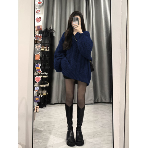 大碼胖MM復古V領藏青色麻花毛衣女秋冬慵懶軟糯寬松百搭針織上衣 大碼胖MM復古V領藏青色麻花毛衣女秋冬慵懶軟糯寬松百搭針織上衣