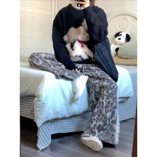 國潮牌情侶休閒寬松時尚毛絨小狗提花毛衣秋冬新款黑色針織衫上衣