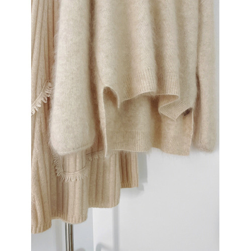 浣熊絨v領毛衣女秋冬內搭慵懶風寬松針織打底衫外穿設計感上衣厚 浣熊絨v領毛衣女秋冬內搭慵懶風寬松針織打底衫外穿設計感上衣厚