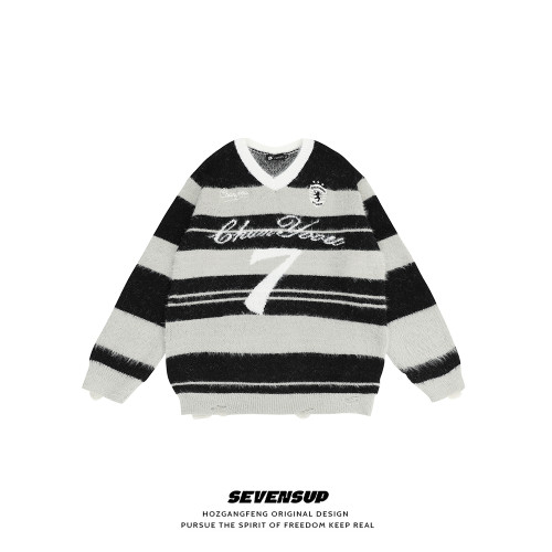 SEVENSUP美式學院風馬海毛條紋V領毛衣男秋冬慵懶風情侶針織球衣 SEVENSUP美式學院風馬海毛條紋V領毛衣男秋冬慵懶風情侶針織球衣