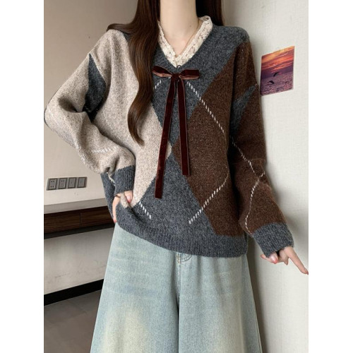 美拉德V領可愛菱格針織毛衣女秋冬大碼胖mm正肩氣質獨特內搭上衣