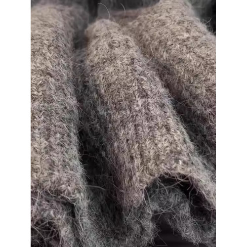 超好看時髦高級V領毛衣針織衫女裝2025秋冬穿搭新款減齡氣質上衣