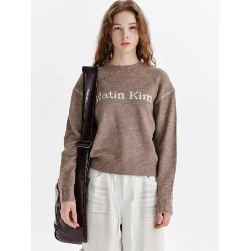 韓系matinkim 25秋冬休閒縫線寬松男女百搭針織圓領套頭毛衣 韓系matinkim 25秋冬休閒縫線寬松男女百搭針織圓領套頭毛衣