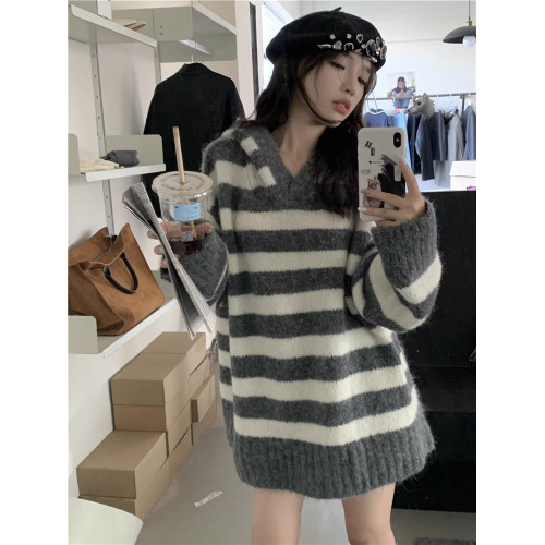 軟糯撞色條紋連帽套頭毛衣女秋冬外穿慵懶風寬松中長款針織衫上衣 軟糯撞色條紋連帽套頭毛衣女秋冬外穿慵懶風寬松中長款針織衫上衣