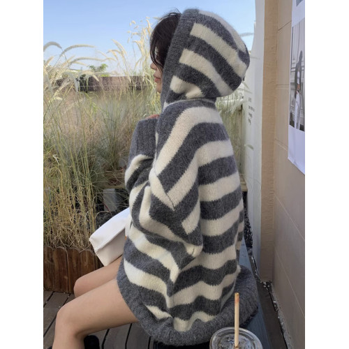 軟糯撞色條紋連帽套頭毛衣女秋冬外穿慵懶風寬松中長款針織衫上衣 軟糯撞色條紋連帽套頭毛衣女秋冬外穿慵懶風寬松中長款針織衫上衣