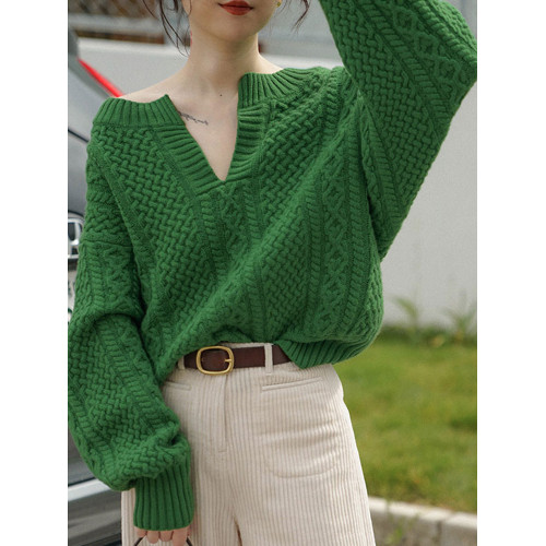 復古V領綠色毛衣女秋冬季加厚寬松設計感小衆一字肩露肩針織上衣 復古V領綠色毛衣女秋冬季加厚寬松設計感小衆一字肩露肩針織上衣