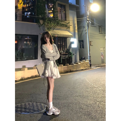 春秋新款日系古著復古軟糯奶fufu慵懶風灰色長袖針織開衫毛衣外套 春秋新款日系古著復古軟糯奶fufu慵懶風灰色長袖針織開衫毛衣外套