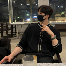 針織開衫男秋季高級感毛衣外套輕熟風百搭帥氣修身翻領外穿毛線衣