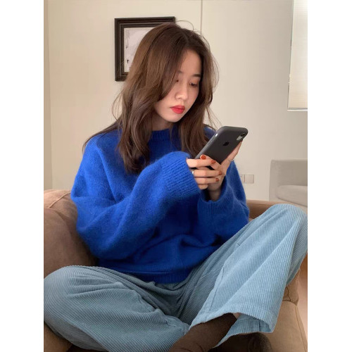 克萊因藍毛衣女秋冬款慵懶風韓系設計感圓領套頭內搭軟糯針織上衣