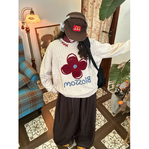 C2自製/秋冬款日系立體鉤織花朵圓領套頭毛衣針織衫男女同款上衣