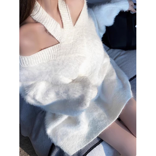 聖誕穿搭一字肩毛衣女秋冬高級感慵懶風性感露肩水貂絨白色毛衣女