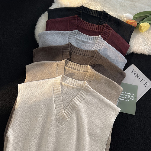 日系V領毛織背心男秋冬季百搭針織坎肩馬甲寬松潮牌情侶無袖毛衣 日系V領毛織背心男秋冬季百搭針織坎肩馬甲寬松潮牌情侶無袖毛衣