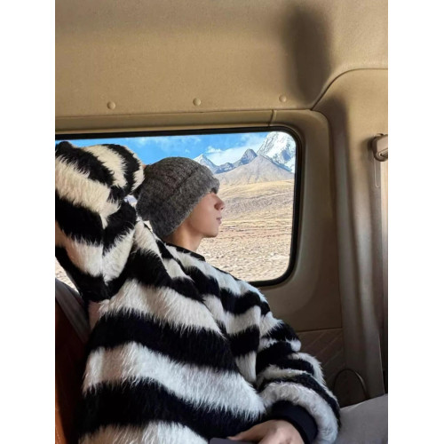 水貂絨條紋情侶毛衣男秋冬季韓版寬松針織衫oversize圓領軟糯上衣