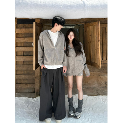 美式灰色連帽毛衣男女秋冬季慵懶顯瘦短褲兩件套針織開衫拉鍊套裝 美式灰色連帽毛衣男女秋冬季慵懶顯瘦短褲兩件套針織開衫拉鍊套裝