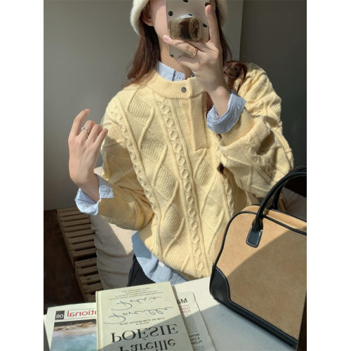 奶黃色復古日系慵懶圓領麻花寬松外穿內搭設計感小衆毛衣女針織衫 奶黃色復古日系慵懶圓領麻花寬松外穿內搭設計感小衆毛衣女針織衫