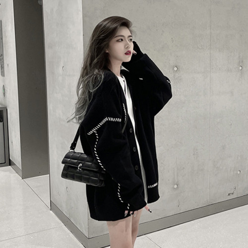 大碼胖妹妹炸街鹽系赫本風毛衣外套女秋冬新款減齡寬松長袖針織衫 大碼胖妹妹炸街鹽系赫本風毛衣外套女秋冬新款減齡寬松長袖針織衫