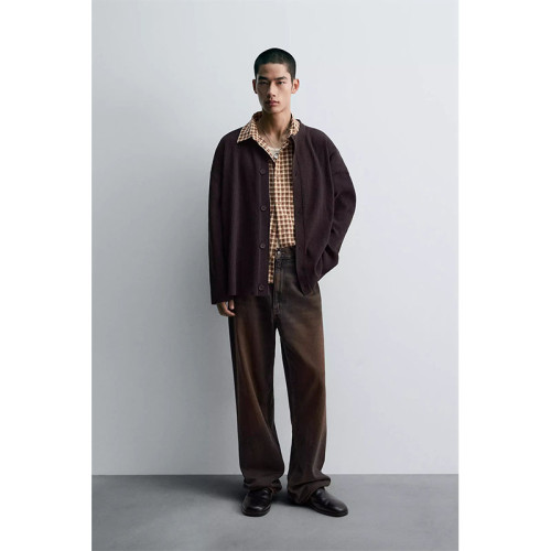 2025秋季新品男裝質感修身直筒圓領長袖開衫針織外套4938312 800 2025秋季新品男裝質感修身直筒圓領長袖開衫針織外套4938312 800