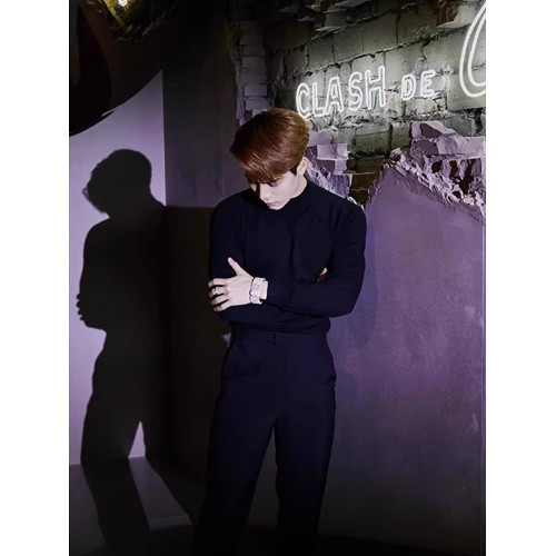 王嘉爾同款半高領長袖針織衫毛衣男春秋黑色修身內搭打底衫男上衣