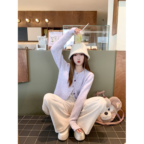 曾小鹹 早秋穿搭韓系紫色毛衣外套女秋季外穿小個子針織開衫上衣