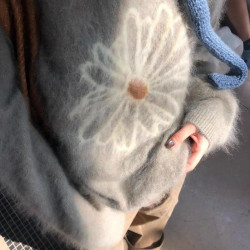 韓系軟糯雛菊提花毛衣女秋冬季新款慵懶風寬松防水貂絨圓領針織衫