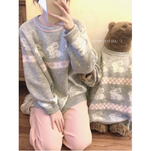 拉毛紗 愛心棋盤格小兔子提花 童趣 插肩袖 寬鬆毛衣 K