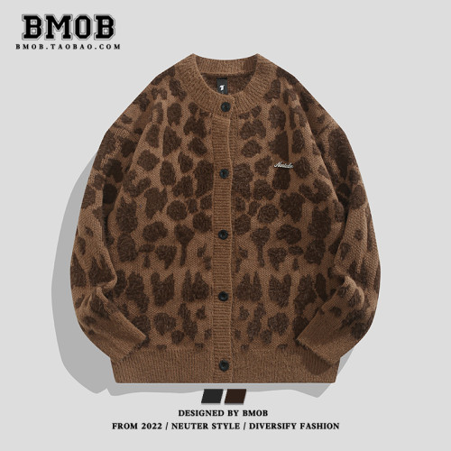 BMOB美式復古豹紋提花毛衣設計感高級情侶街頭嘻哈針織開衫寬松男 BMOB美式復古豹紋提花毛衣設計感高級情侶街頭嘻哈針織開衫寬松男