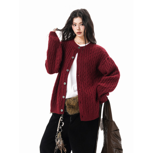 美式復古麻花紐釦毛衣開衫女男秋冬季純色肌理感慵懶針織外套情侶 美式復古麻花紐釦毛衣開衫女男秋冬季純色肌理感慵懶針織外套情侶