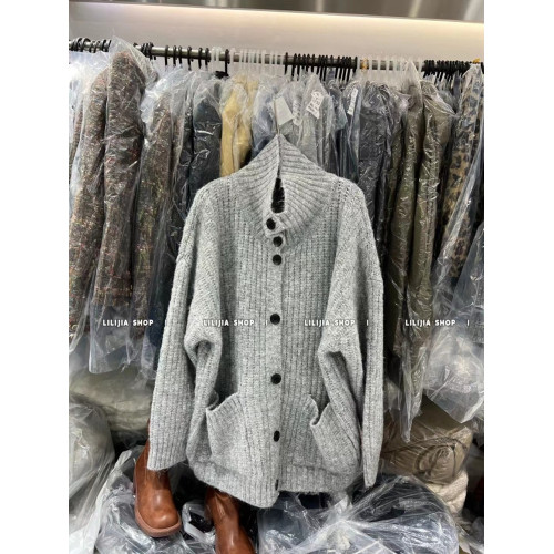 韓國東大門2025秋冬款寬松慵懶風針織開衫高級感高領加厚毛衣外套 韓國東大門2025秋冬款寬松慵懶風針織開衫高級感高領加厚毛衣外套