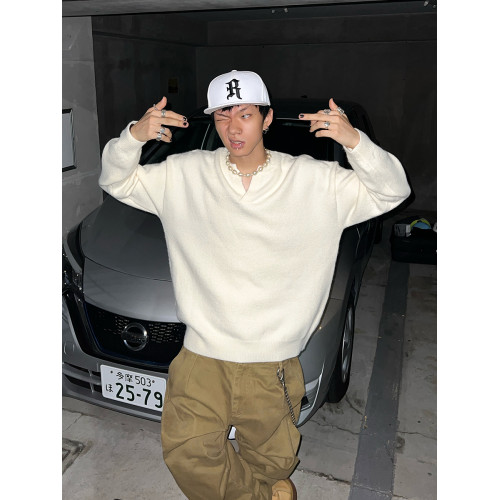 富士見 美式小V領針織毛衣男寬松秋冬慵懶風純色百搭上衣外套潮流