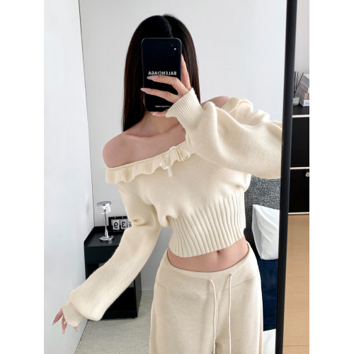 復古甜美法式荷葉邊圓領露肩針織上衣短款辣妹收腰秋冬款套頭毛衣 復古甜美法式荷葉邊圓領露肩針織上衣短款辣妹收腰秋冬款套頭毛衣