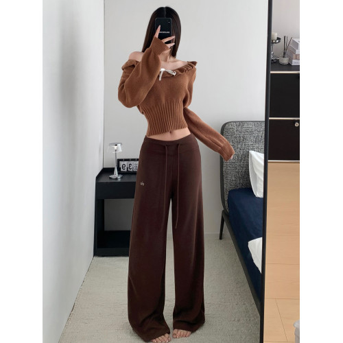 復古甜美法式荷葉邊圓領露肩針織上衣短款辣妹收腰秋冬款套頭毛衣 復古甜美法式荷葉邊圓領露肩針織上衣短款辣妹收腰秋冬款套頭毛衣