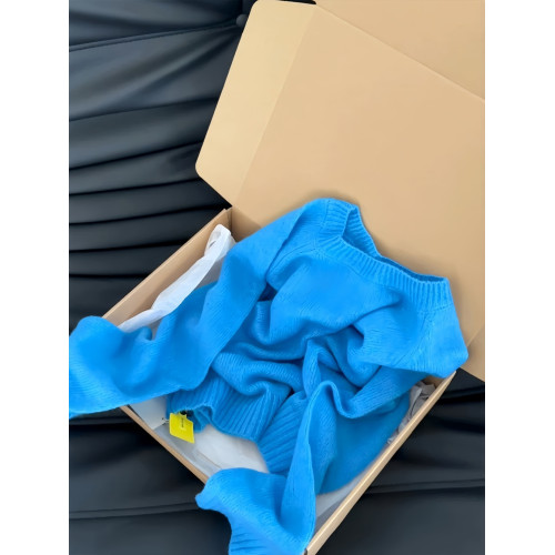 多巴胺藍色圓領套頭針織衫軟糯毛衣秋冬質感穿搭女2025新款上衣 多巴胺藍色圓領套頭針織衫軟糯毛衣秋冬質感穿搭女2025新款上衣