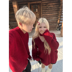 小衆設計感毛衣男女情侶裝秋冬V領新年穿搭紅色慵嬾風針織衫上衣