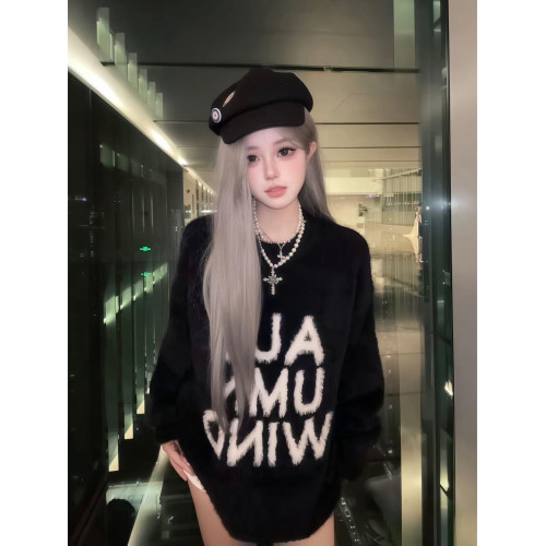 秋山風/黑白氛圍感字母仿貂毛毛衣男慵懶風高級設計感圓領針織衫