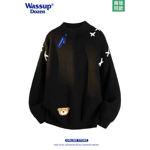 WASSUP DOZEN美式卡通小熊刺綉針織衫男黑色圓領寬鬆半高領毛衣潮