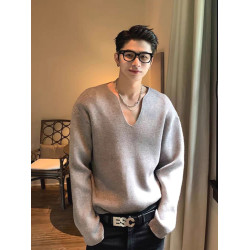 法式大v領針織衫高級感寬鬆長袖衛衣男模穿搭藝術生缺口領毛線衣