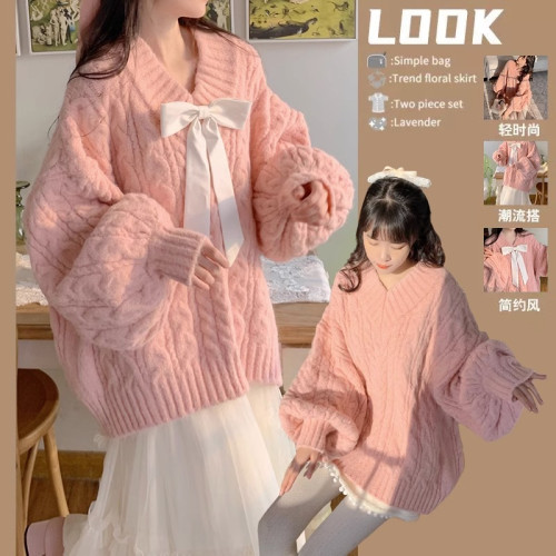 今年流行軟糯寬鬆慵嬾風粉色v領蝴蝶結毛衣女秋冬季高級感針織衫