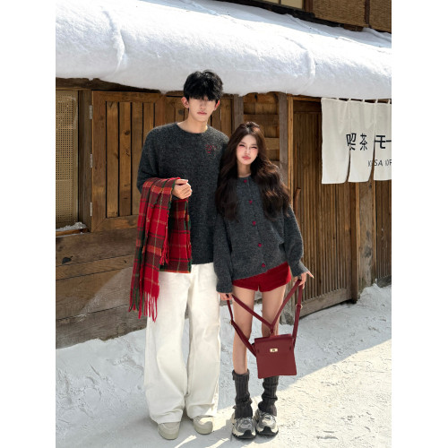 韓系穿搭灰色高智感針織衫外套男女情侶裝愛心撞色紐釦慵懶風毛衣