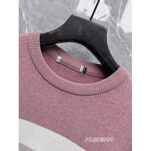 H餘單剪標厚款雪尼爾條紋柔軟保暖圓領長袖毛衣毛衫針織衫秋冬男 H餘單剪標厚款雪尼爾條紋柔軟保暖圓領長袖毛衣毛衫針織衫秋冬男