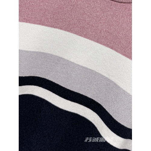 H餘單剪標厚款雪尼爾條紋柔軟保暖圓領長袖毛衣毛衫針織衫秋冬男 H餘單剪標厚款雪尼爾條紋柔軟保暖圓領長袖毛衣毛衫針織衫秋冬男