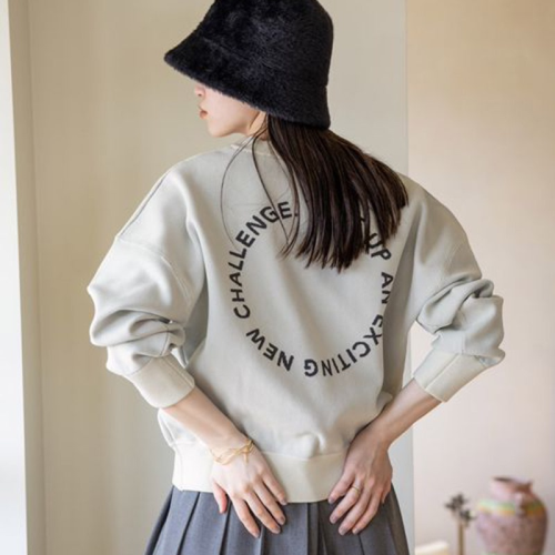 L 特價清   秋冬款 字母套頭寬松針織長袖毛衣女