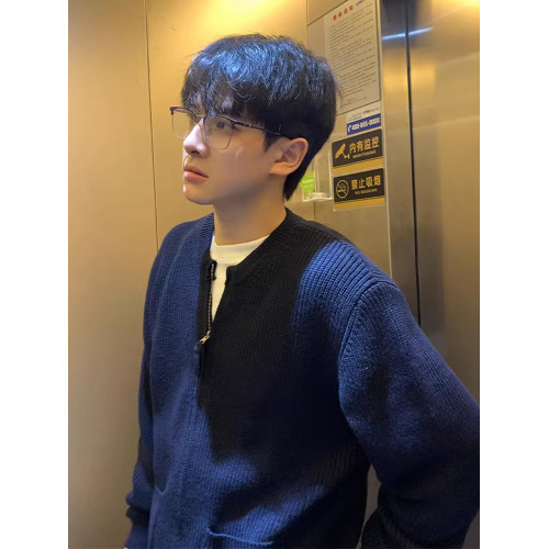 藏青色針織開衫外套男款秋冬高級感韓系慵懶風cleanfit棒球領毛衣 藏青色針織開衫外套男款秋冬高級感韓系慵懶風cleanfit棒球領毛衣